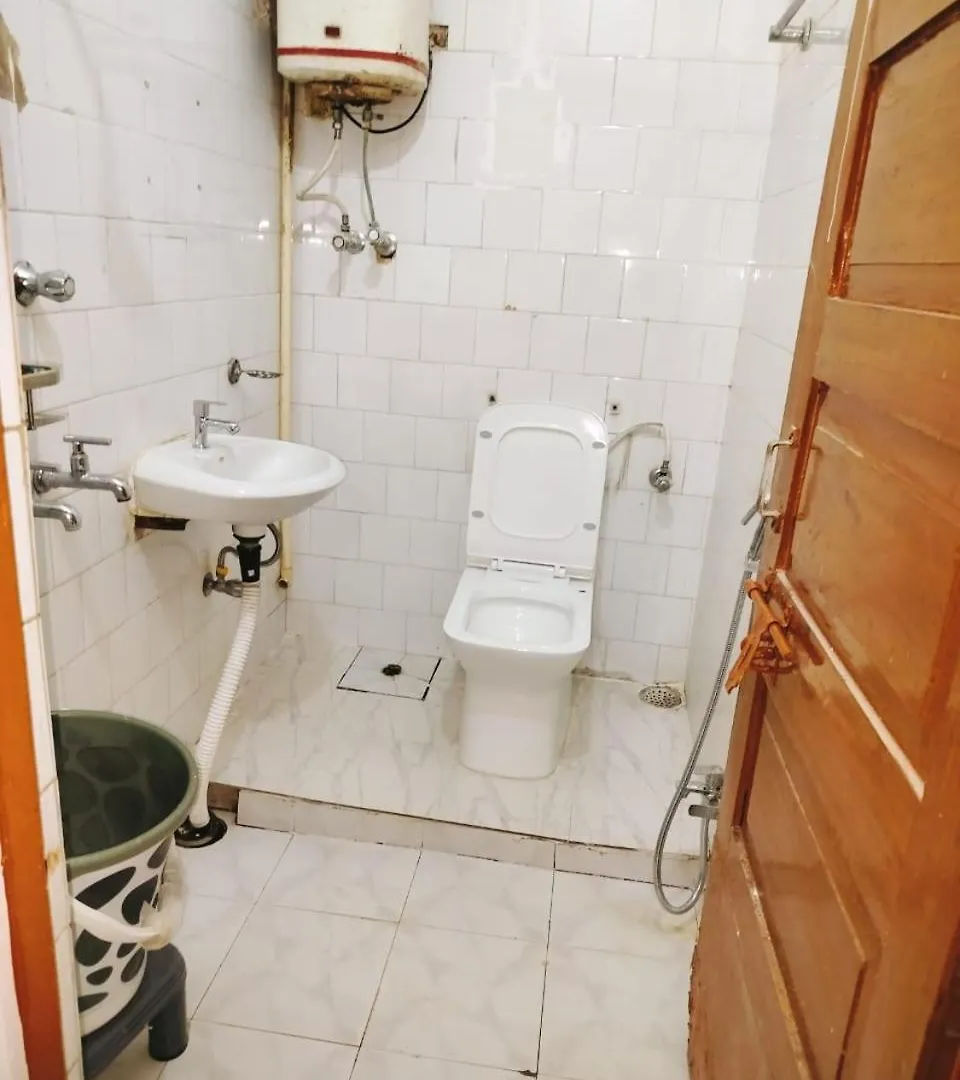 Kiara Home Stays Βαρανάσι Διαμέρισμα