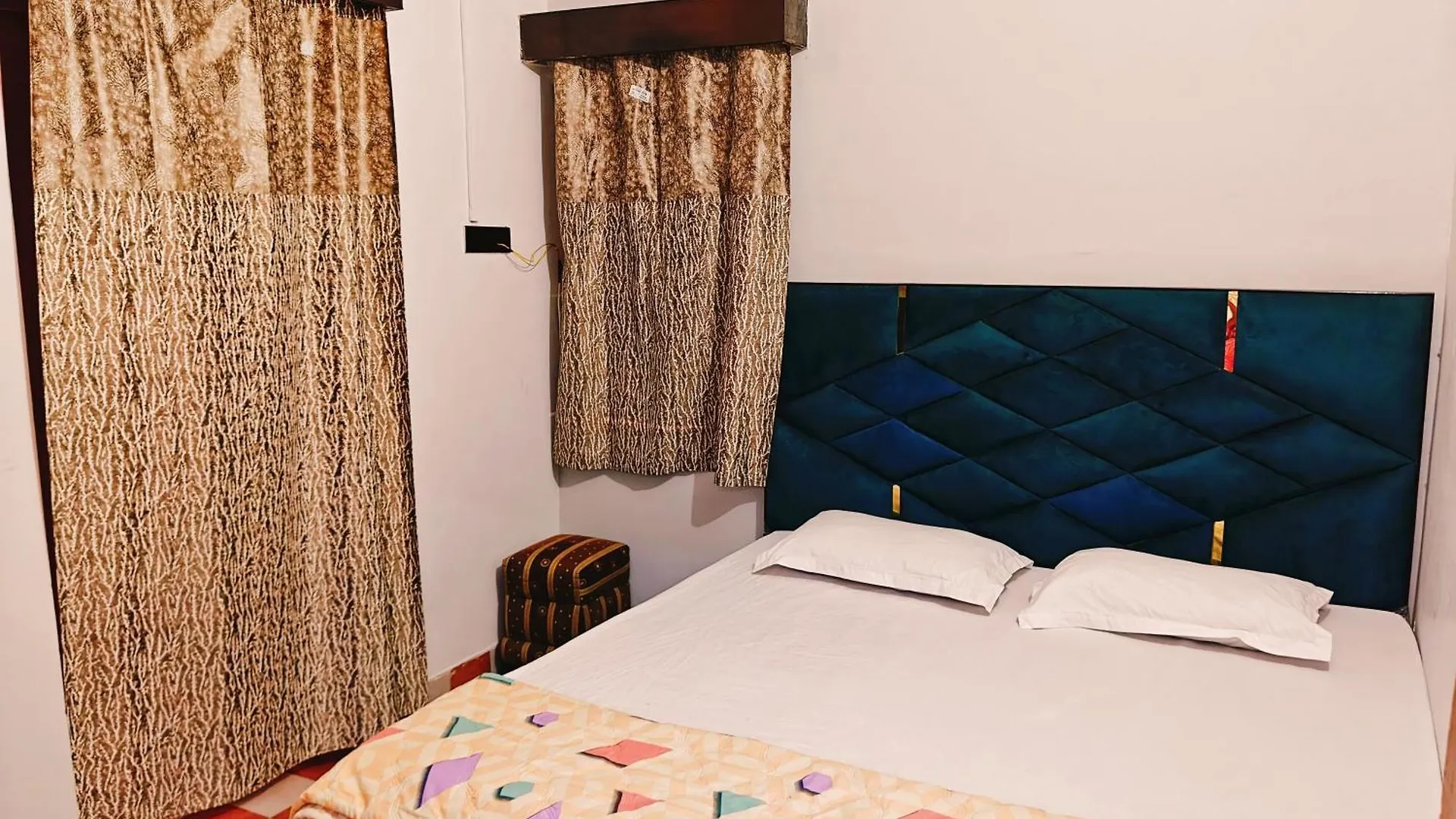 Kiara Home Stays Βαρανάσι